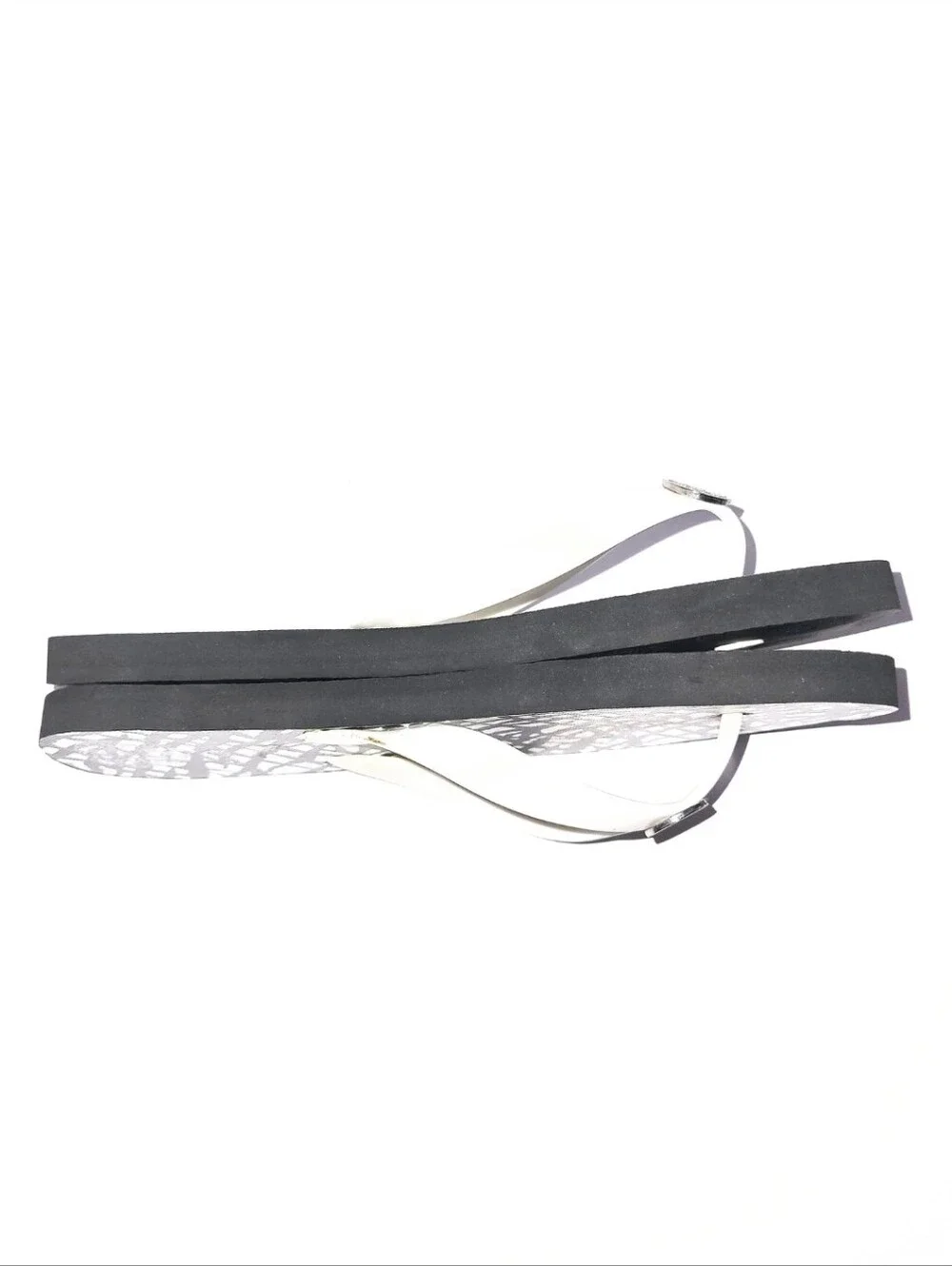 NWOT Vince Camuto Black & White Abstract Flip Flop Thong Sandal Large 8.5-9